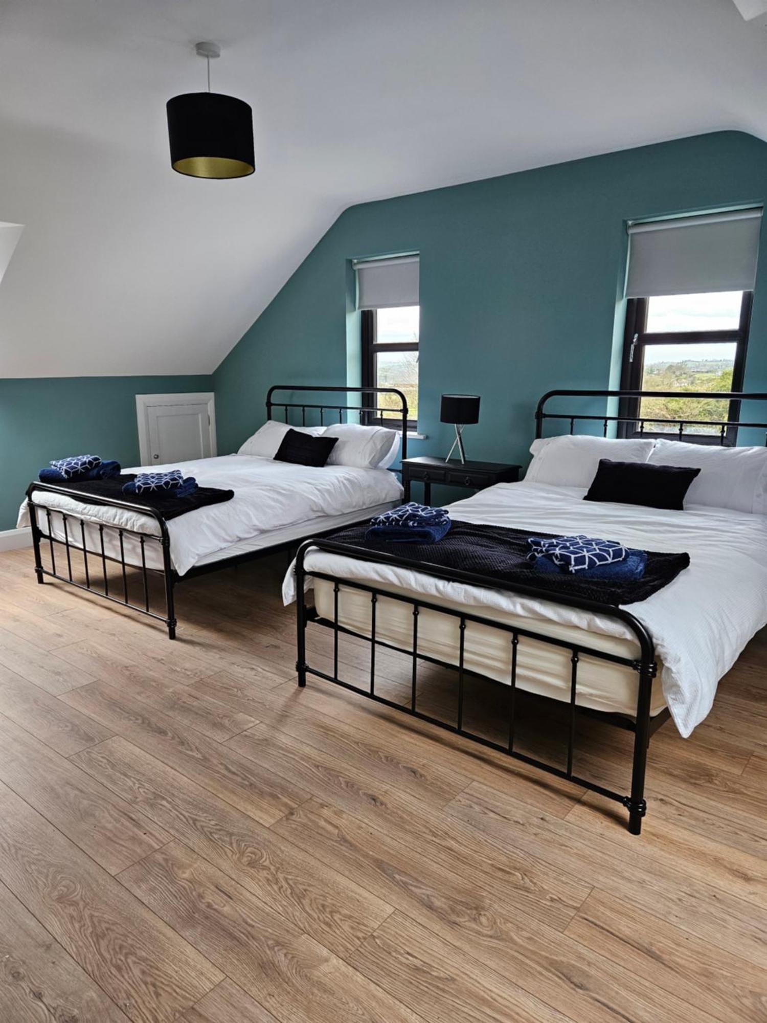 Crohill Hideaway Villa Newry Buitenkant foto
