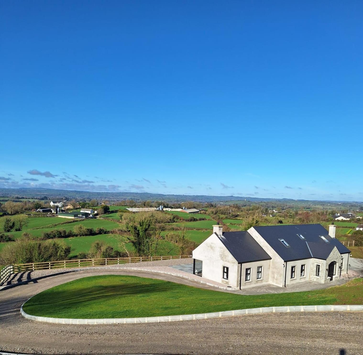 Crohill Hideaway Villa Newry Buitenkant foto
